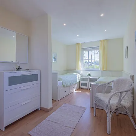 Haus Sonnenschein Missunde Holiday home Kosel